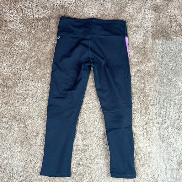 Fabletics Edie Capri Legging - Picture 4 of 5